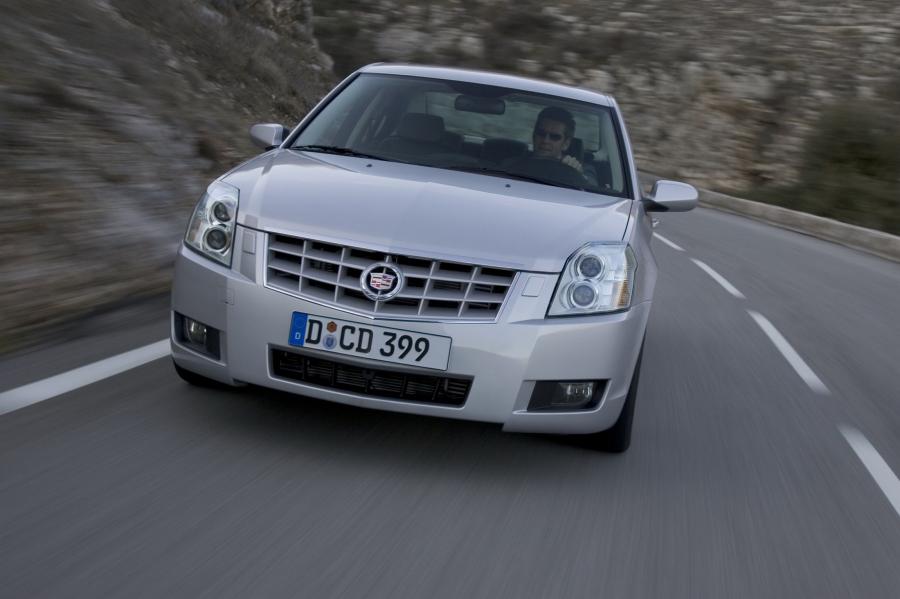  Cadillac BLS 2006 года  (фото 40 из 72)